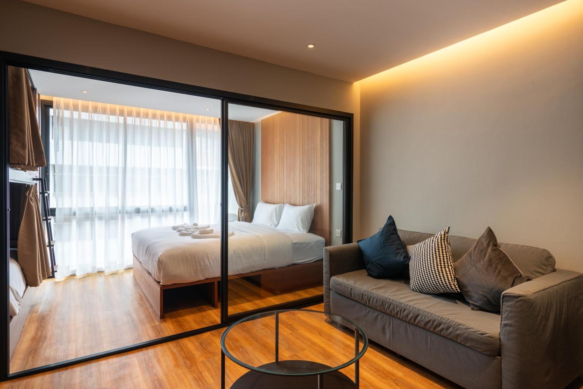Khách sạn Woodstory Boutique 3*